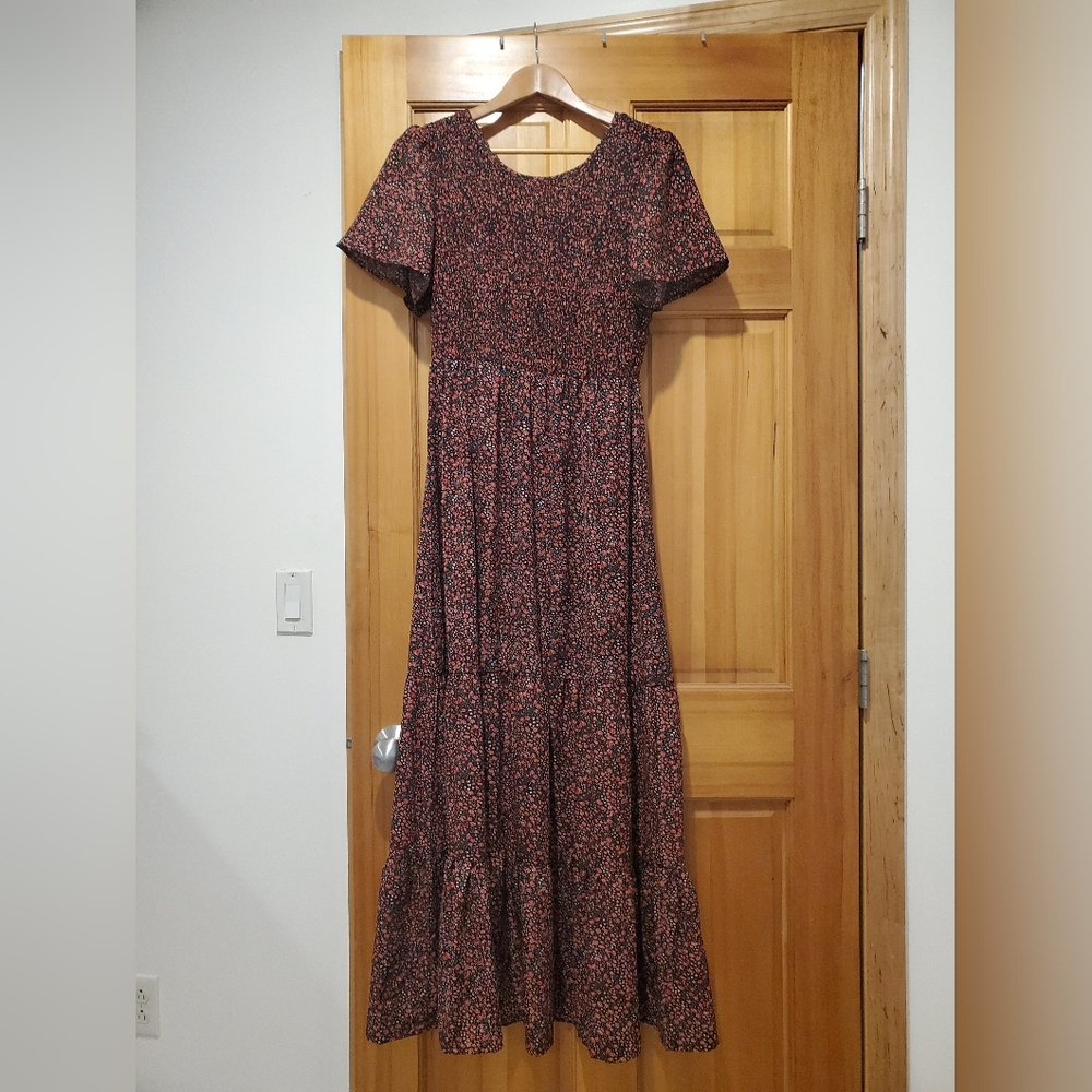 Floral Black Maxi Short Sleeve Dress M